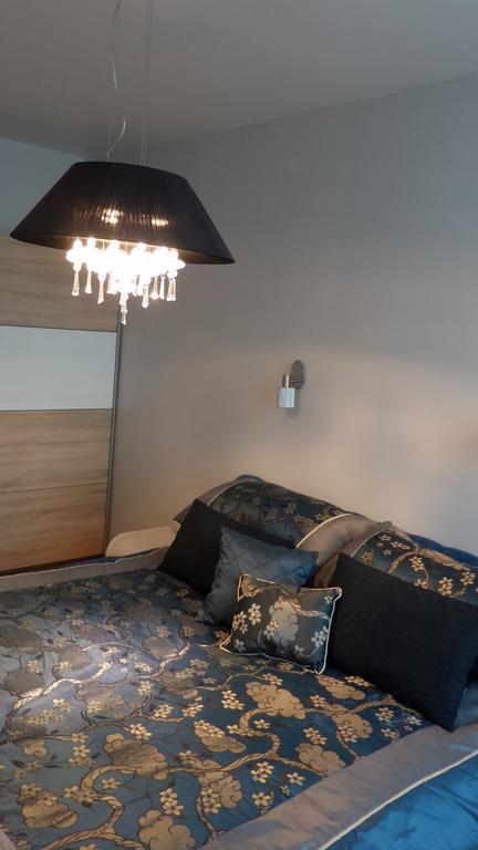 Siauliai Apartments - Traku Exteriör bild